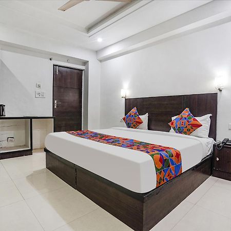 Fabhotel Idea Inn Agra  Exteriör bild