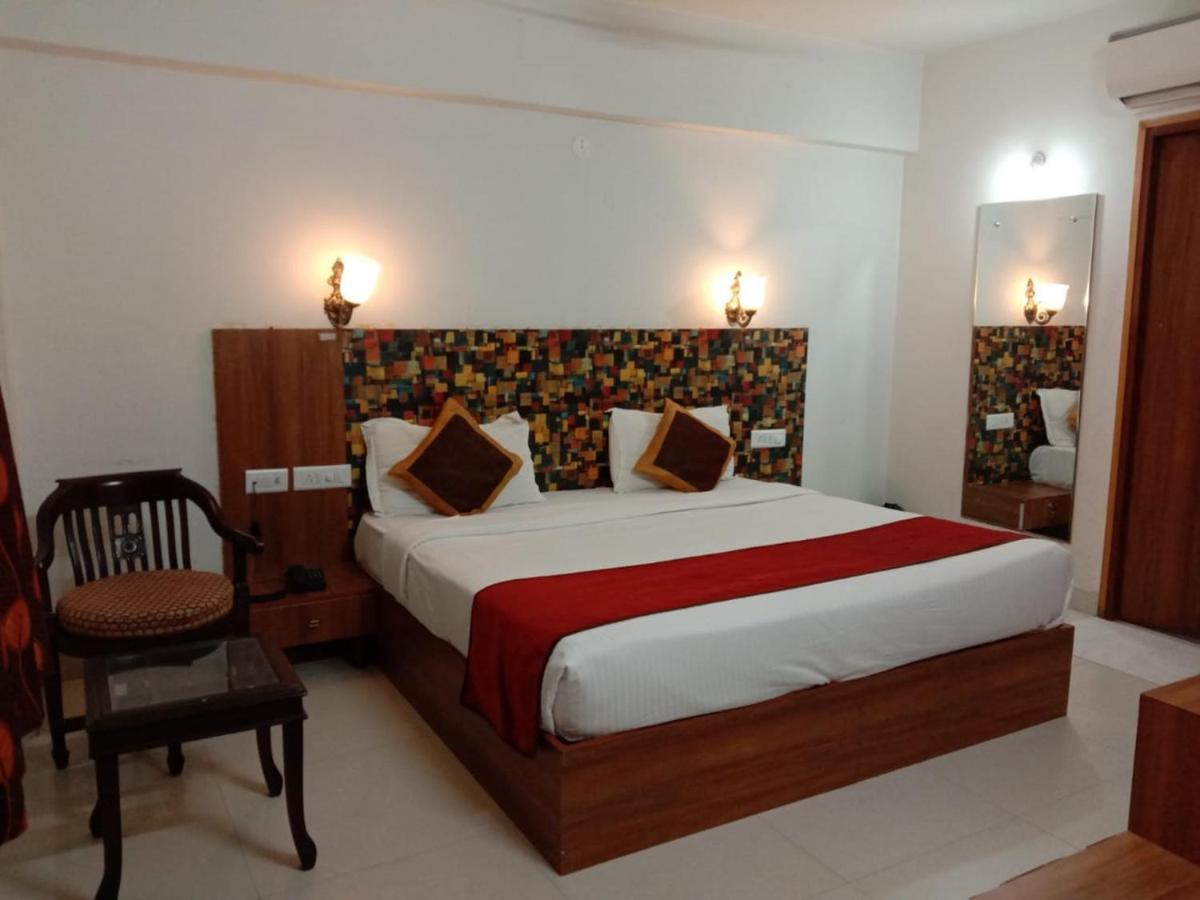 Fabhotel Idea Inn Agra  Rum bild