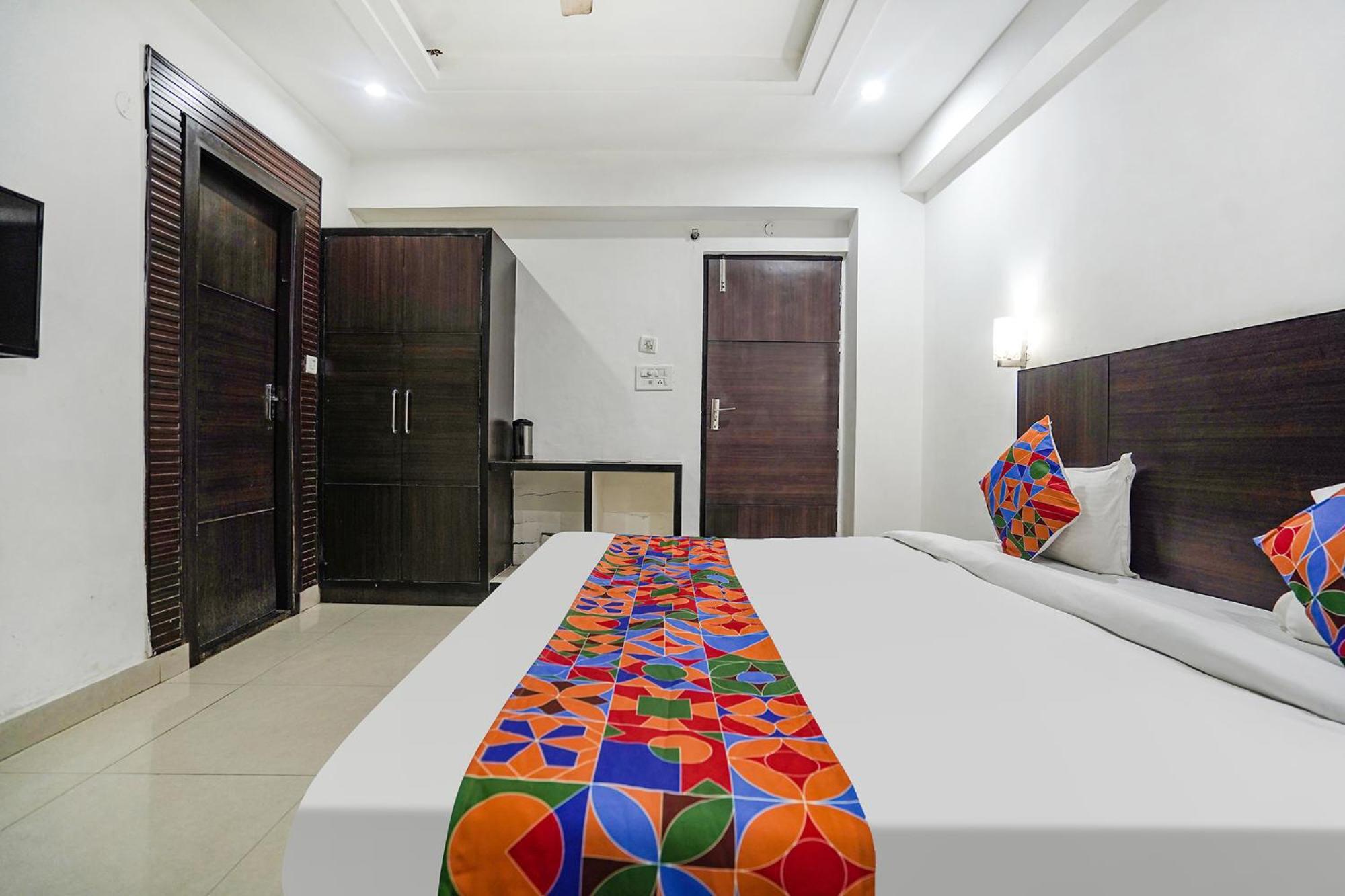 Fabhotel Idea Inn Agra  Exteriör bild